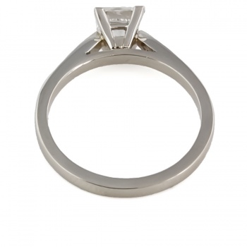 Platinum Diamond 0.98cts solitaire Ring size N